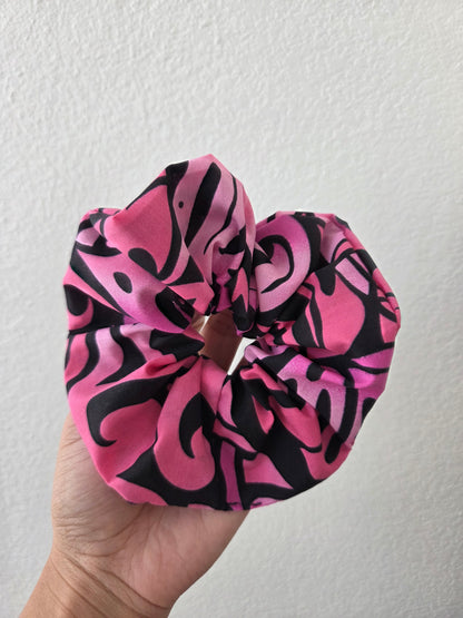 Large Scrunchie